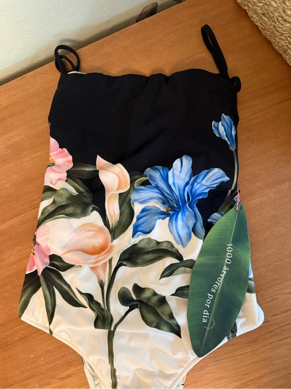 Farm Rio swimsuit - Picture 2 of 4